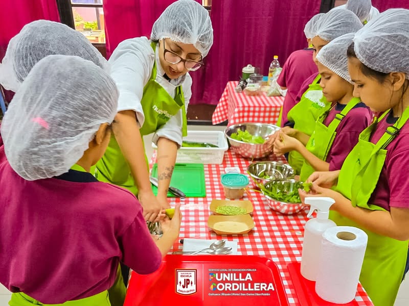 Programa Nutriendo Futuro: Cocina y Nutrición en el Aula 🏫 🍎  