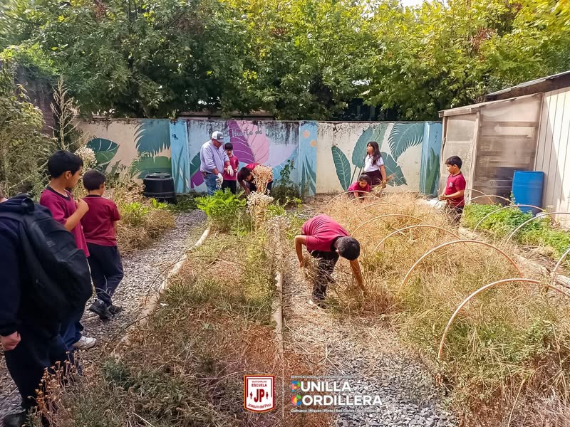 Taller Huerto Escolar y Medio Ambiente