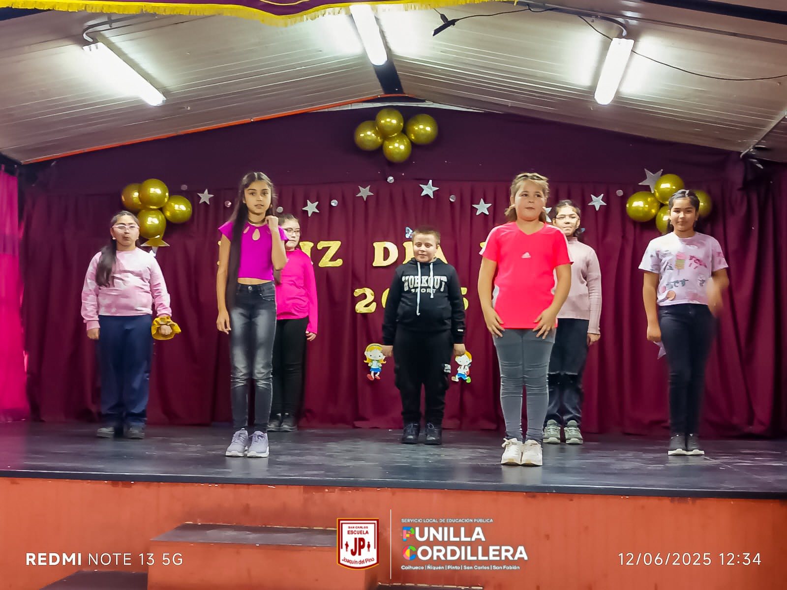 Celebración Día del padre en escuela Joaquín del Pino.