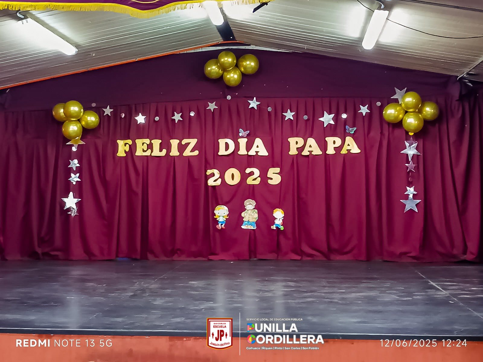 Celebración Día del padre en escuela Joaquín del Pino.