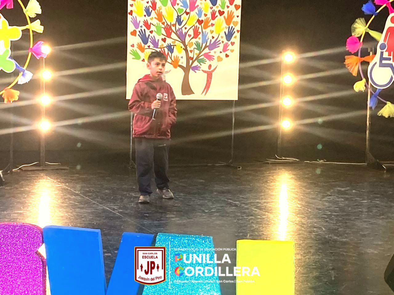 ¡Un verdadero talento nos representó! 🎤